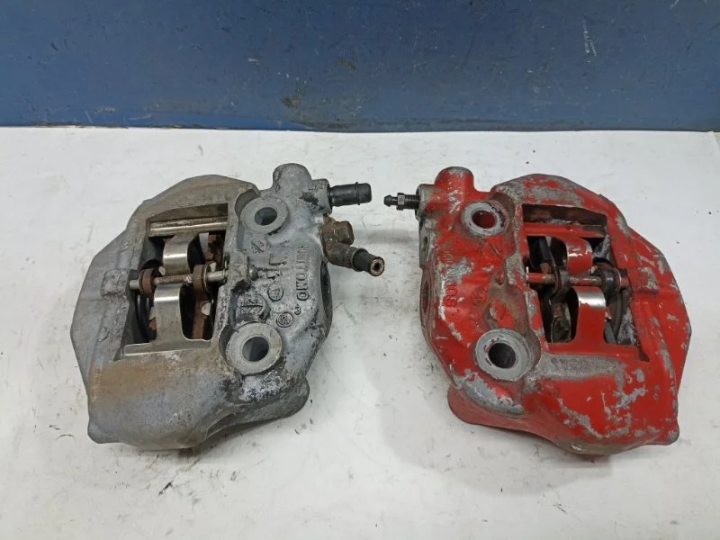 Суппорта тормозные Toyota Celsior 4773050160 UCF30 4.3 3UZ-FE, задняя