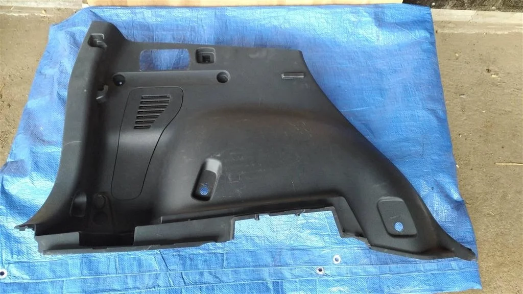 Б.у. обшивка багажника TOYOTA RAV4 ACA30 TOYOTA RAV4 ACA30