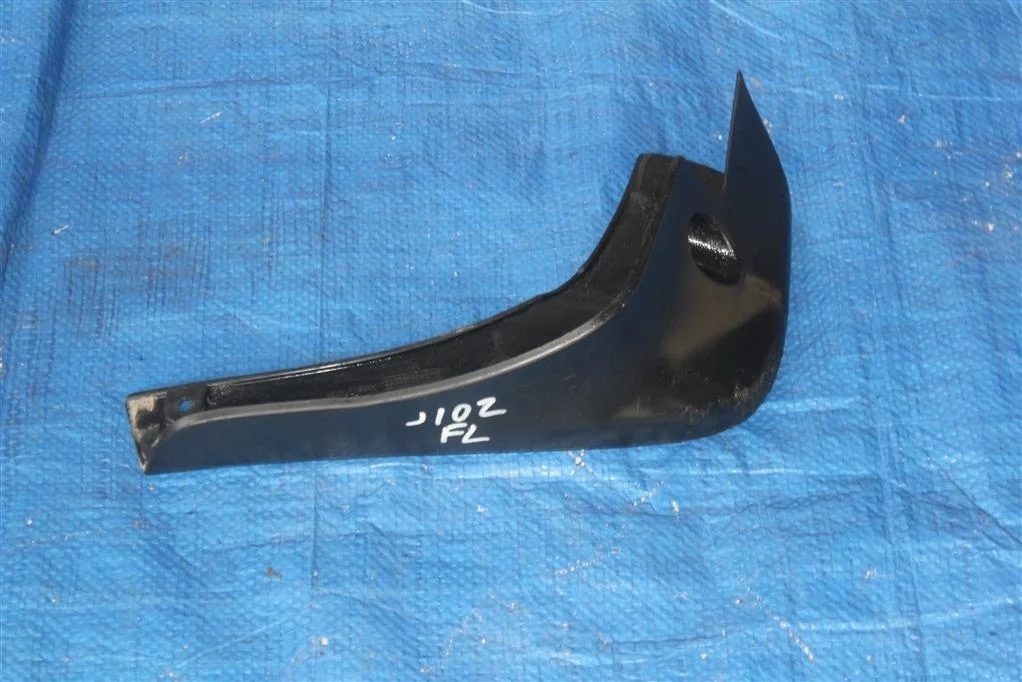 Б.у. брызговик NISSAN QASHQAI+2 JJ10 NISSAN QASHQAI+2 JJ10