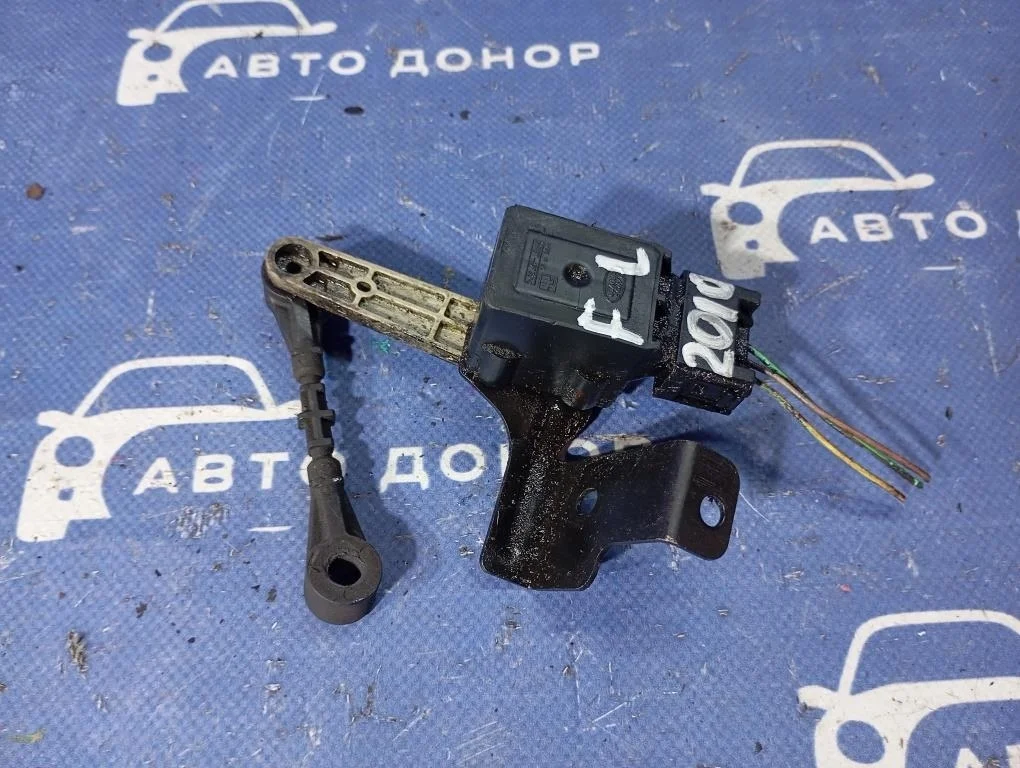 датчик положения кузова LAND ROVER FREELANDER L359 B6324S