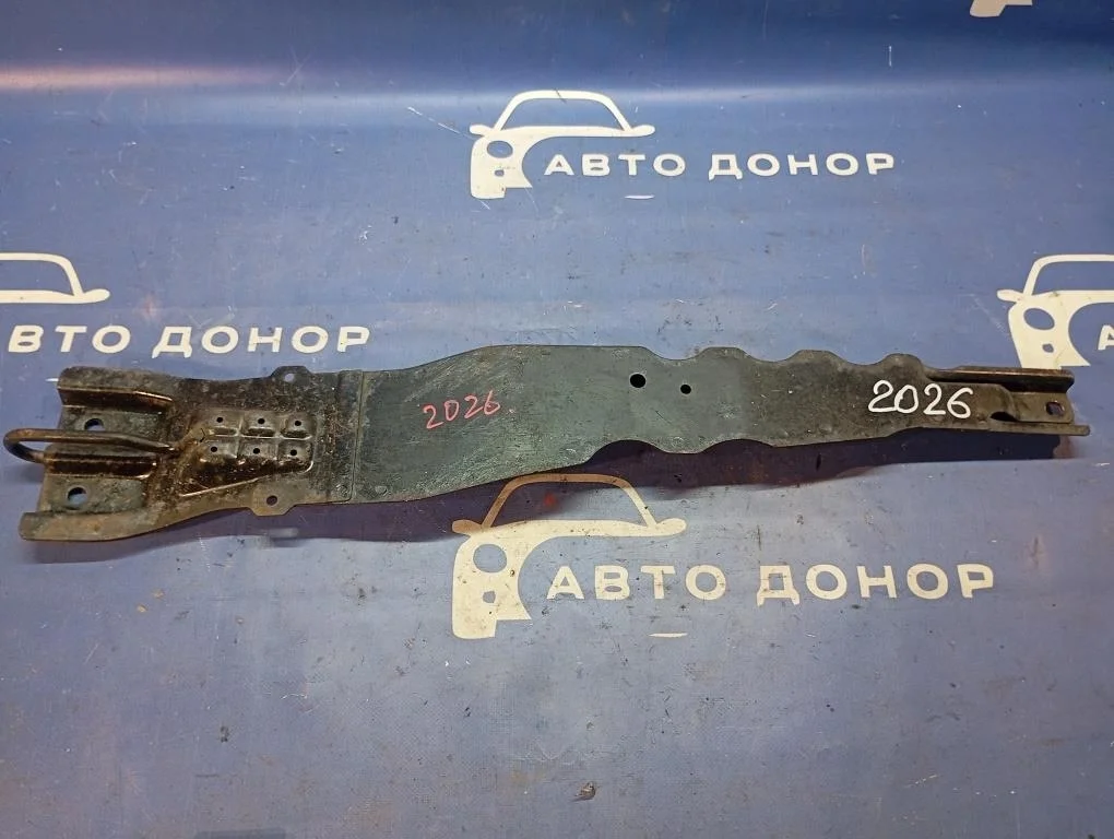 балка продольная MITSUBISHI LANCER CS2A 4G15