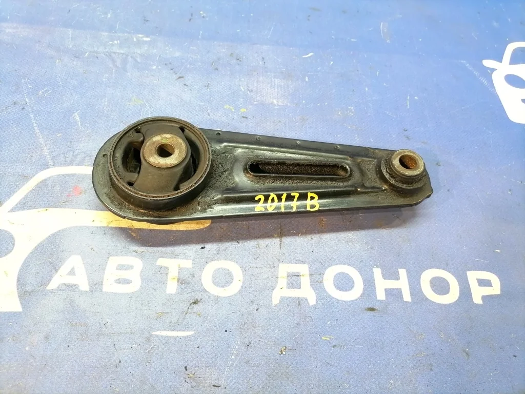 подушка двигателя NISSAN XTRAIL TNT31 QR25DE