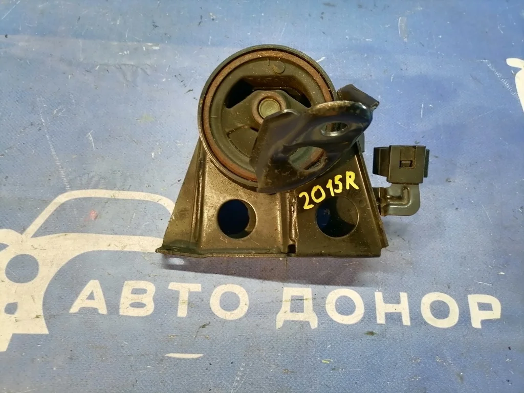 подушка двигателя NISSAN PRIMERA TP12 QR20DE
