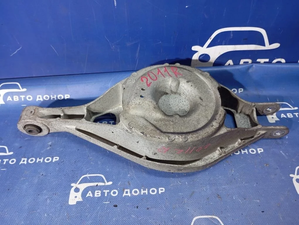 рычаг NISSAN FUGA GY50 VK45DE