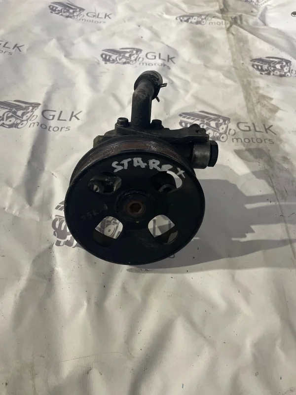 Насос гидроусилителя руля Hyundai Starex 571004H000 D4CB