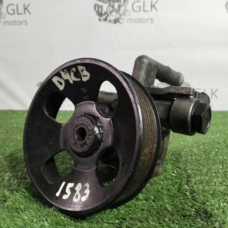 Насос гидроусилителя руля Hyundai Grand Starex 571004H000 D4CB