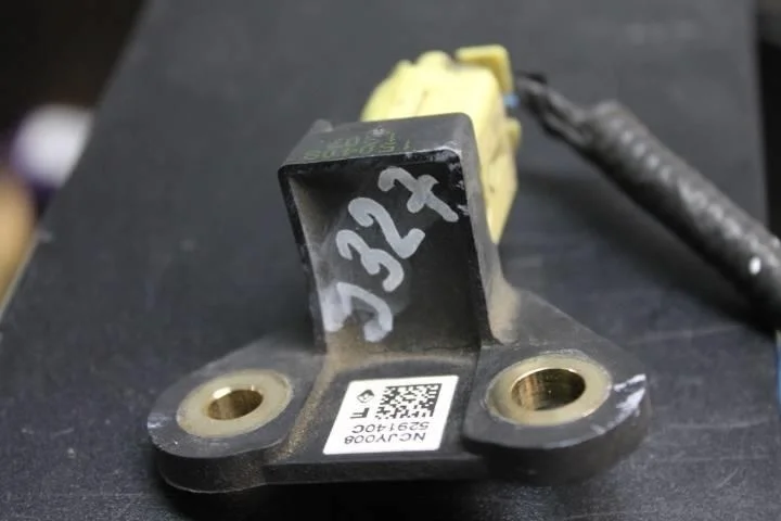 Б.у. датчик удара NISSAN TEANA J32 NISSAN TEANA J32