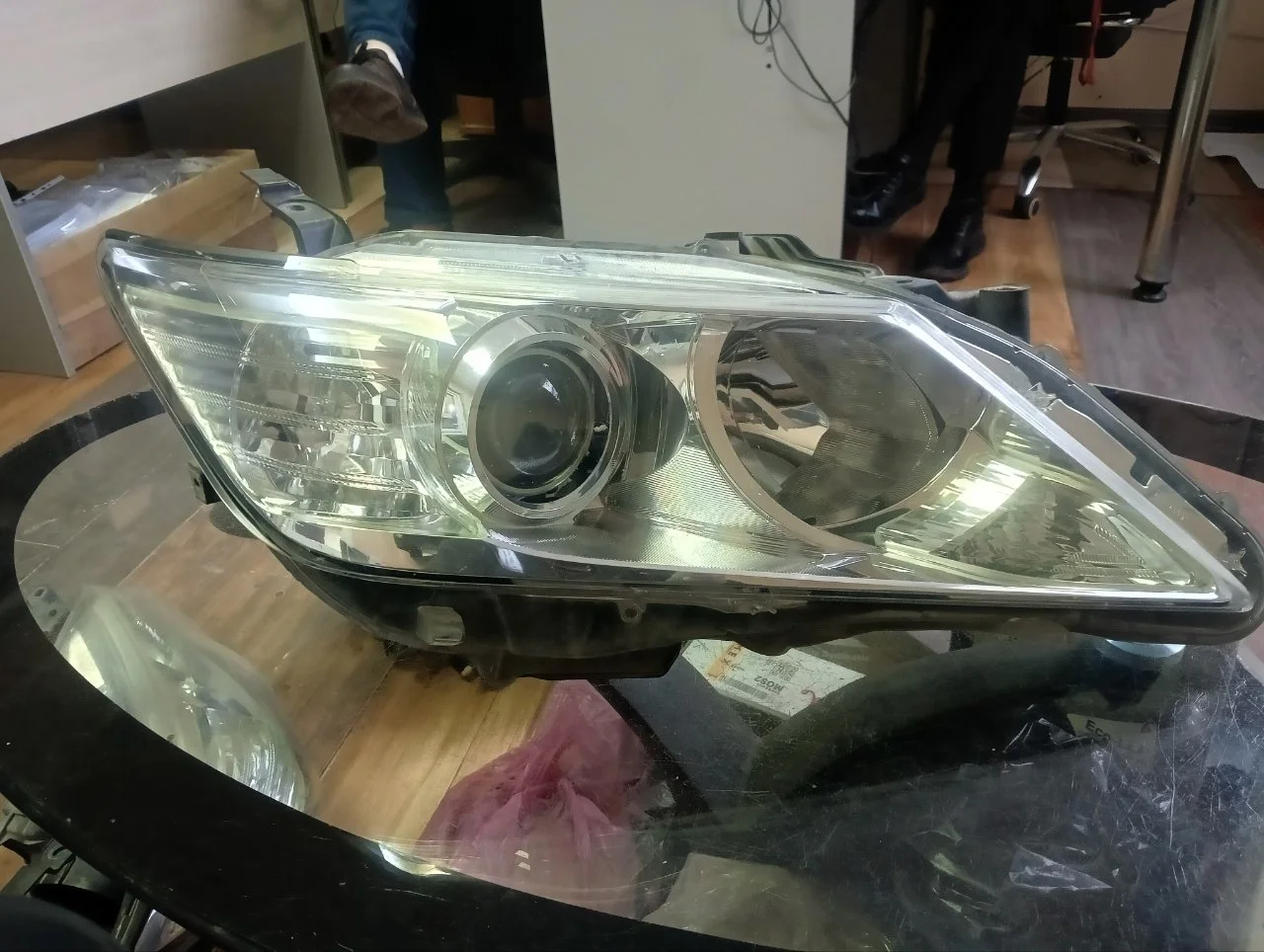 Фара галоген Toyota Camry 2012-2014 8113033841 50, правая