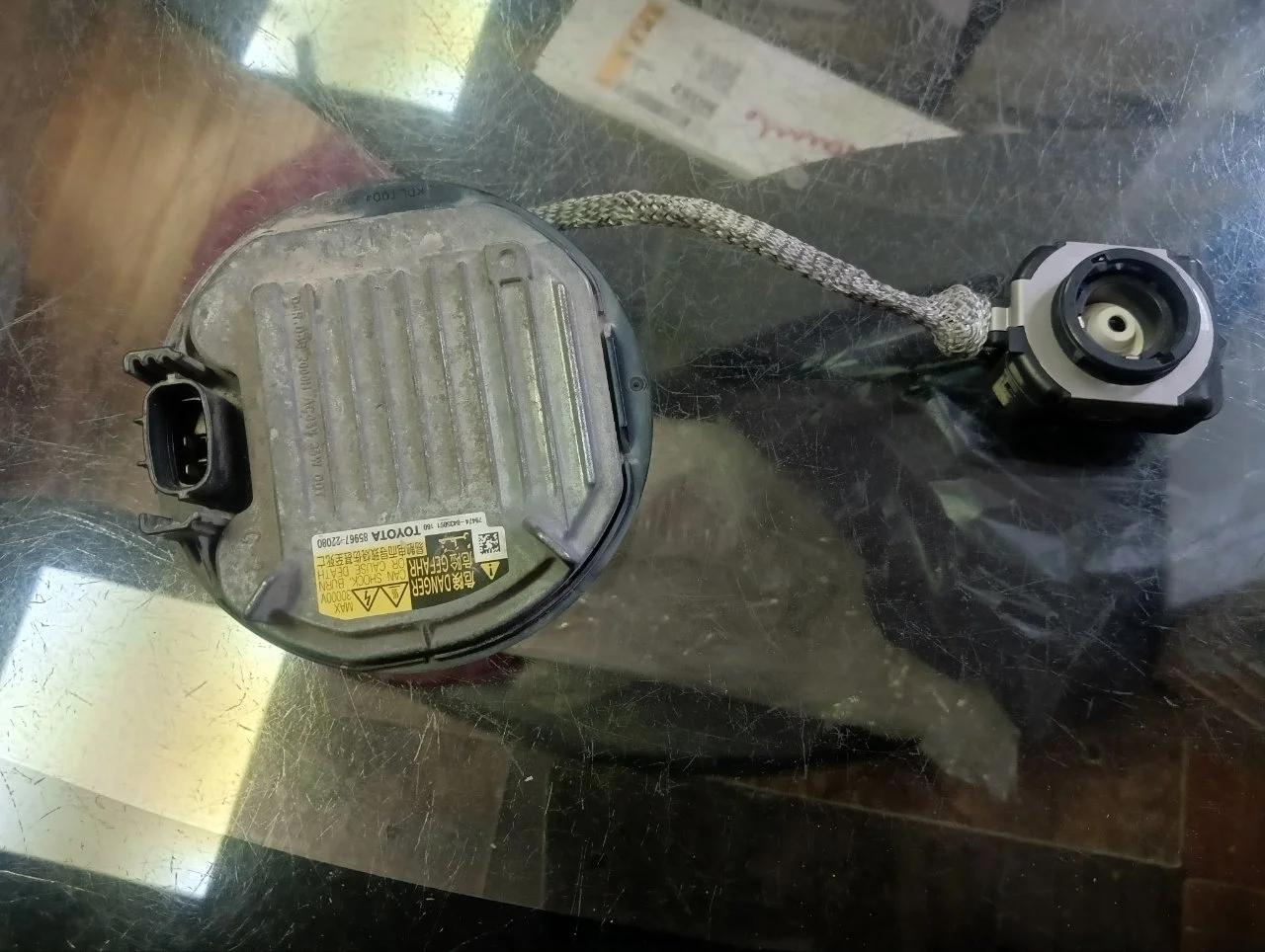 Блок розжига ксенона Toyota Camry 2012-2017 8596722080 50 55