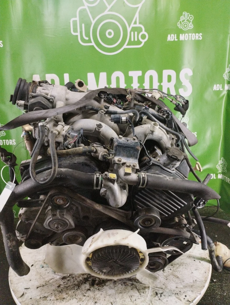 Двигатель Mitsubishi Pajero 2000-2006 6G74 6G74 GDI