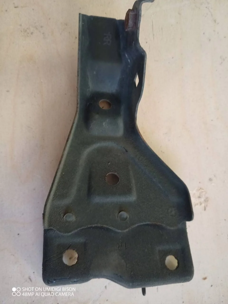 Кронштейн переднего бампера правый Toyota Land Cruiser Prado 150 рестайлинг (2013—2017)