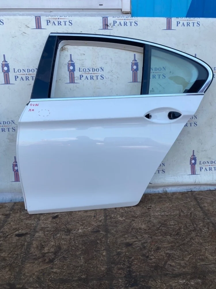 Дверь BMW F10