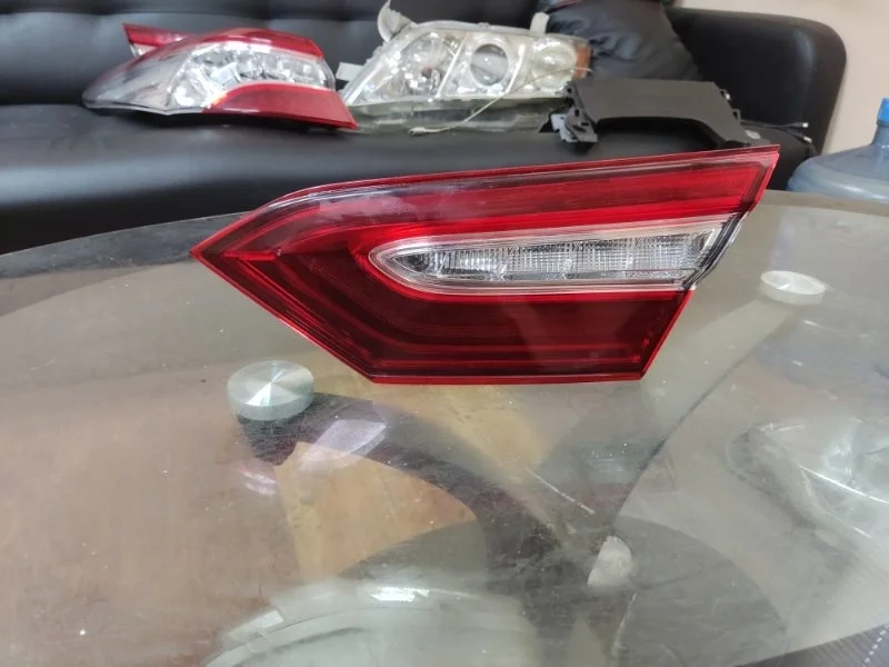 Фонарь Toyota Camry 2018-2021 70