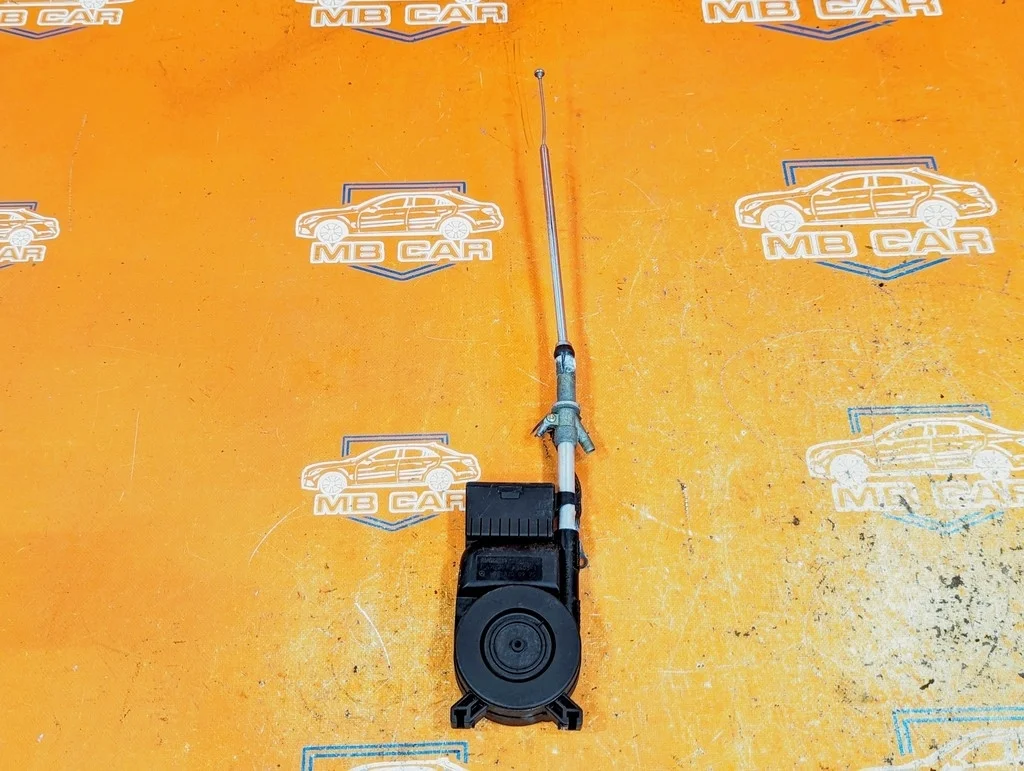 Антенна Mercedes-Benz
