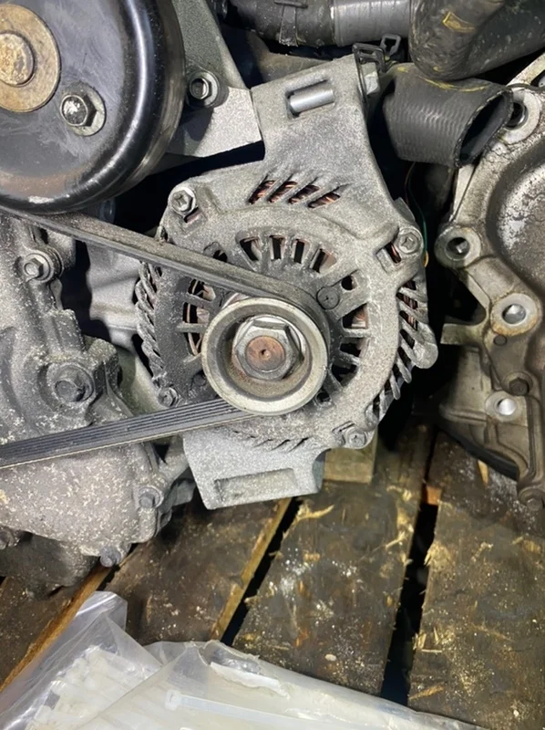 Генератор Mazda 3 LFB618300 BK LF 2.0