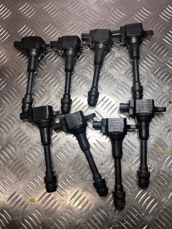 Катушка зажигания Nissan X-Trail 224488H315 T30 QR25DE 2.5