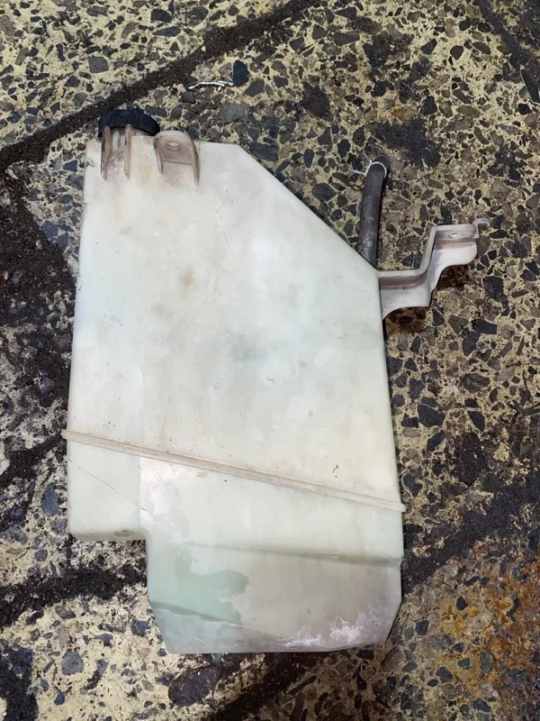 Бачок расширительный Nissan Murano 2010 21710JP10A Z51 VQ35DE 3.5