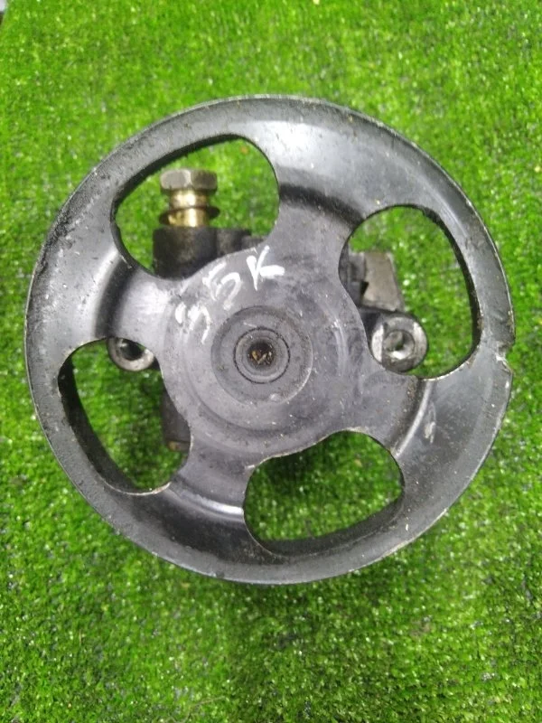 Насос гидроусилителя руля Mitsubishi Lancer 9 MR403656 4G18