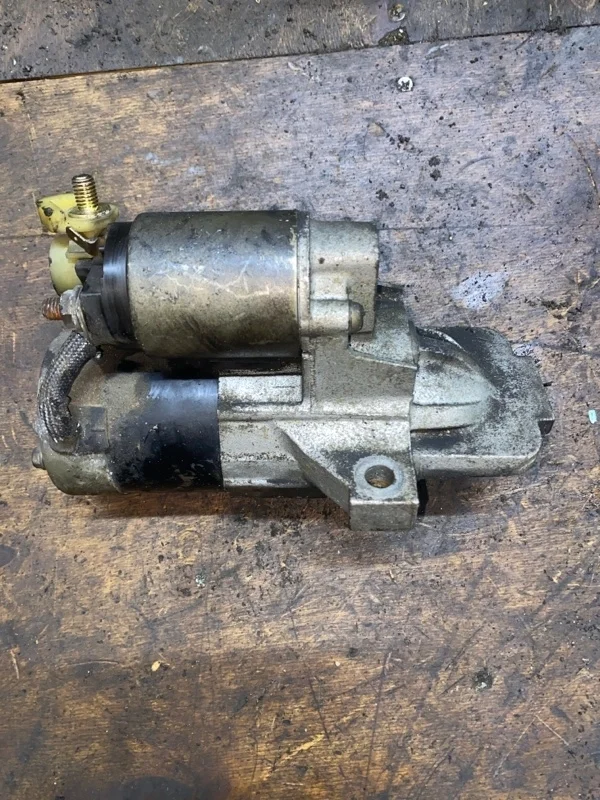 Стартер Mazda 6 M000T90981 L8