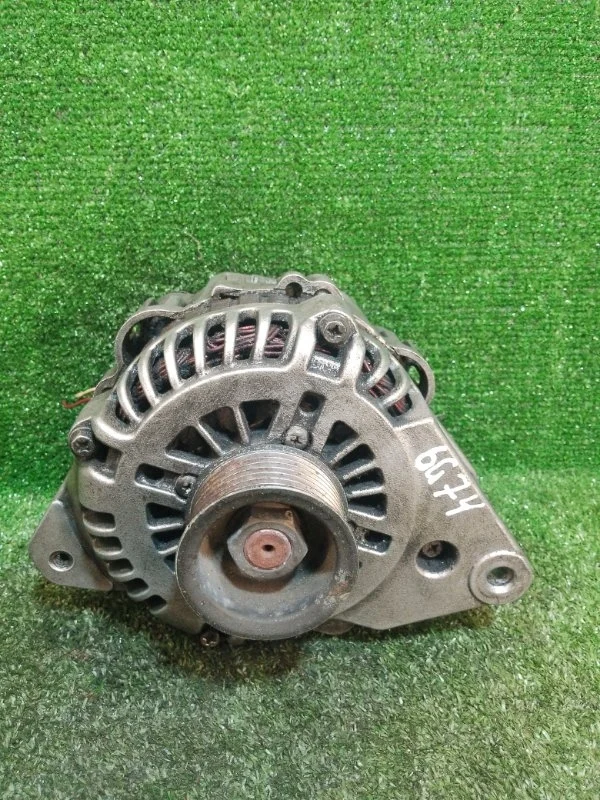 Генератор Mitsubishi Pajero 2 2004 MD370480 2 6G72