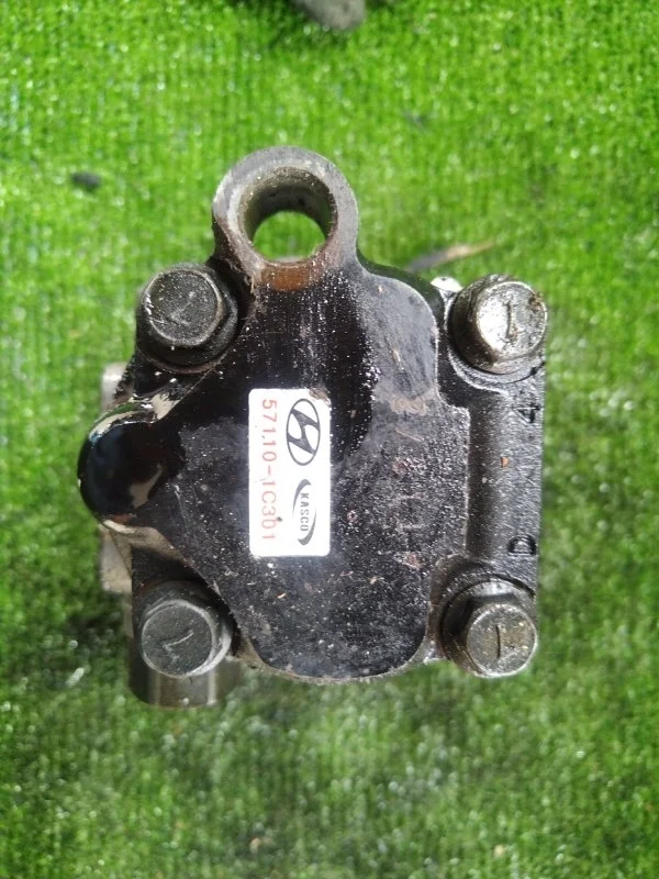 Насос гидроусилителя руля Hyundai Getz 571101C301 G4EA