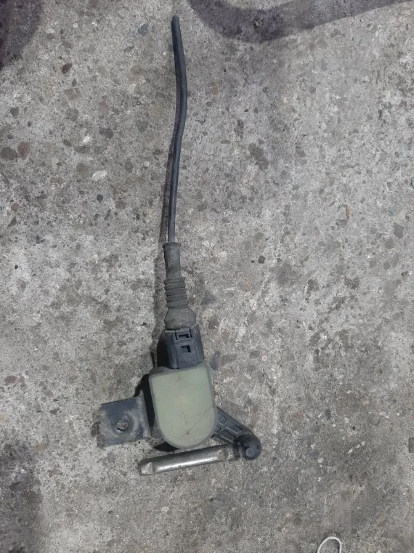 Датчик высоты дорожного просвета Volkswagen Eos 2008 1K0941274B BPY 2.0