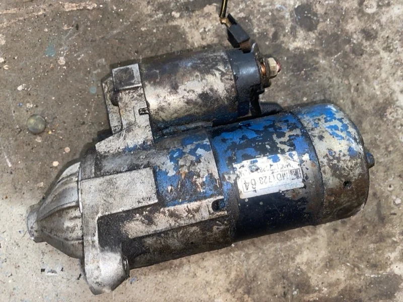 Стартер Mitsubishi Pajero MD172864 6G74