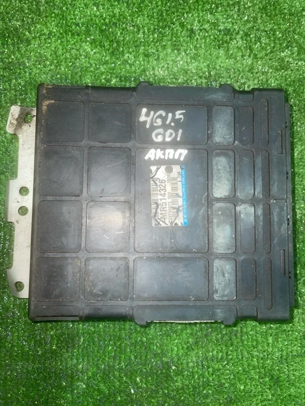 Блок управления двигателем Mitsubishi Lancer Cedia MR514326 4G15 GDI