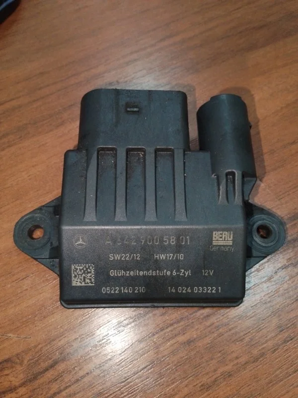 Реле свечей накала Mercedes-Benz Ml 2007 A6429005801 W164 OM642.940