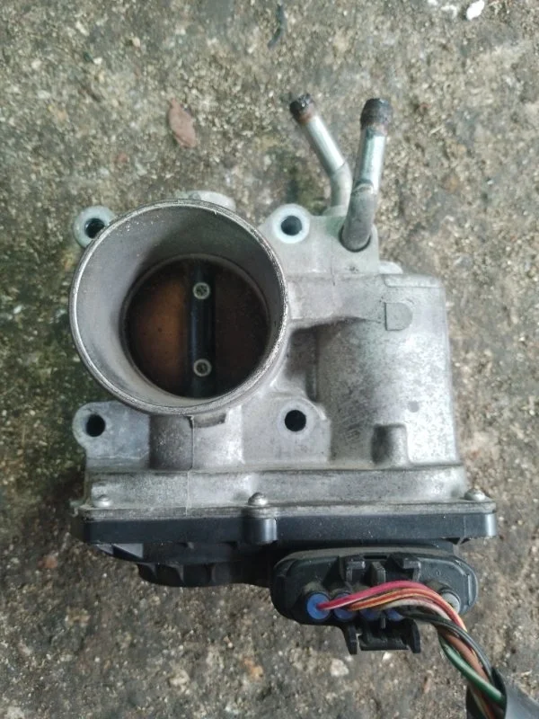 Дроссельная заслонка Mitsubishi Colt MN195709 4A91