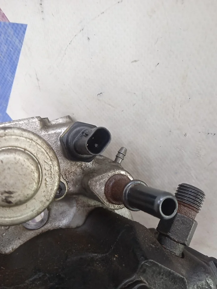 Топливный Насос D4CB Euro 5 Б/У Б/У