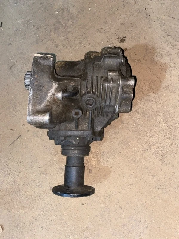 Раздаточная коробка Nissan Murano 33100CN200 Z50 VQ35DE