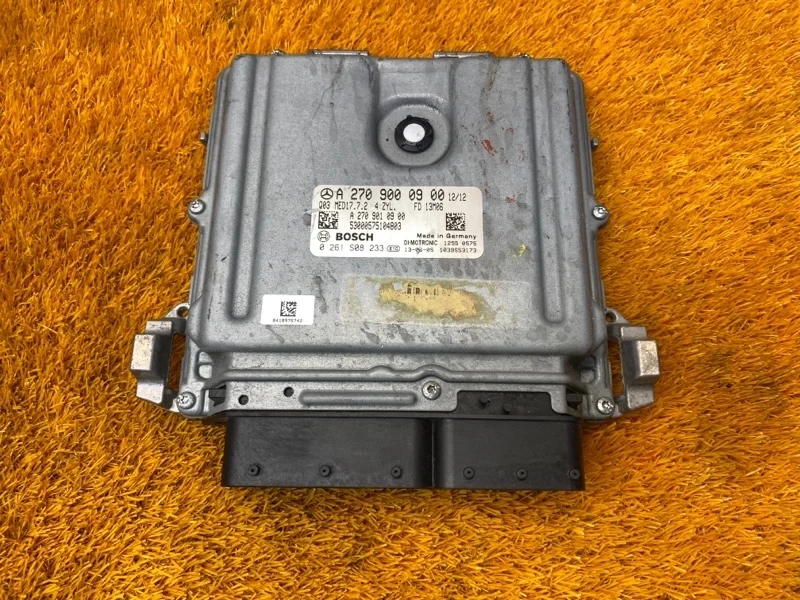 Блок управления ДВС Mercedes-Benz Cla-Class 2013 A2709000900 C117 270.910