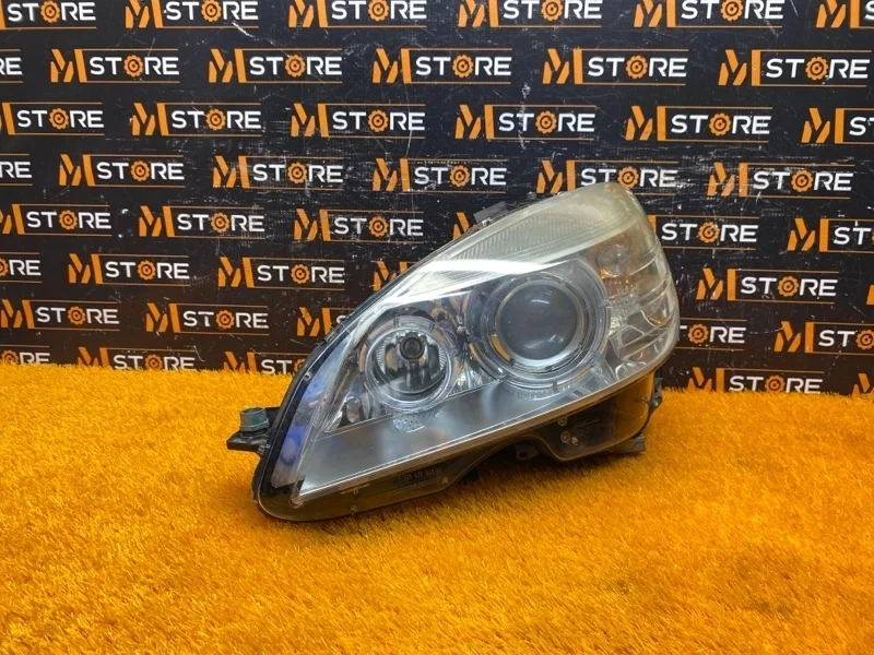 Фара Mercedes-Benz C-Class 2008 A2048209161 W204 272.947, левая