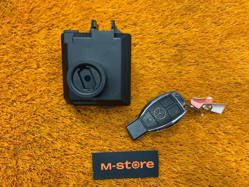 Замок зажигания Mercedes-Benz Cla-Class 2013 A2469058501 C117 270.910