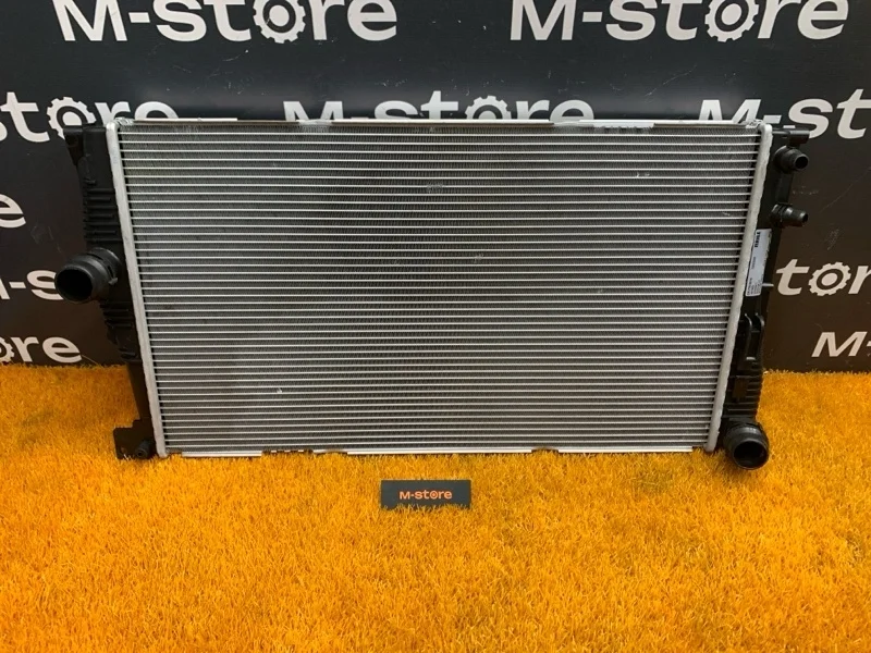 Радиатор ДВС Bmw 5-Series 2011 17118672011 F10 N20B20B