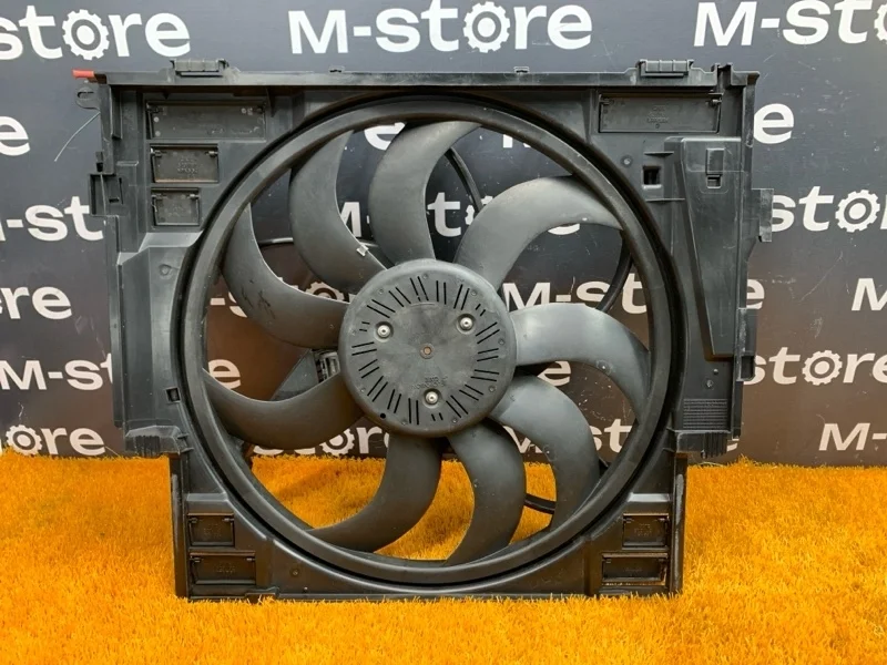 Вентилятор радиатора Bmw 5-Series 2012 17418642161 F10 N20B20B