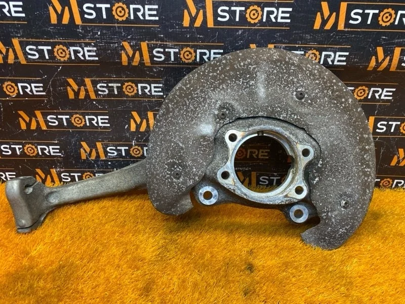 Кулак поворотный Audi A4 2014 4G0407254B B8/8K CDN, передний правый