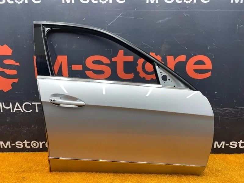 Дверь Mercedes-Benz E-Class 2010 A2127200205 W212 642.850, передняя правая
