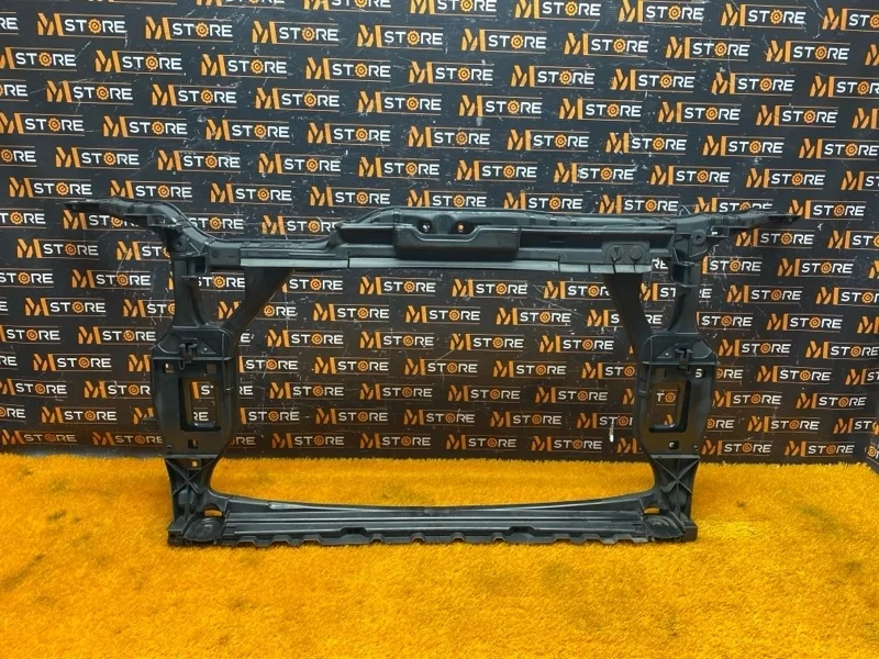 Рамка радиатора Audi Q5 2011 8R0805594 8R CDNC