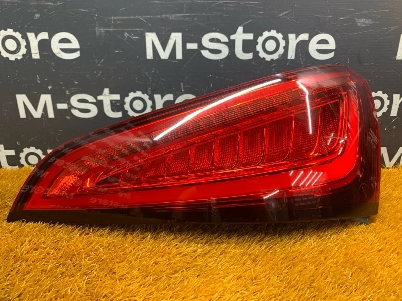 Фонарь задний Audi Q5 2014 8R0945094C 8R CNC, правый