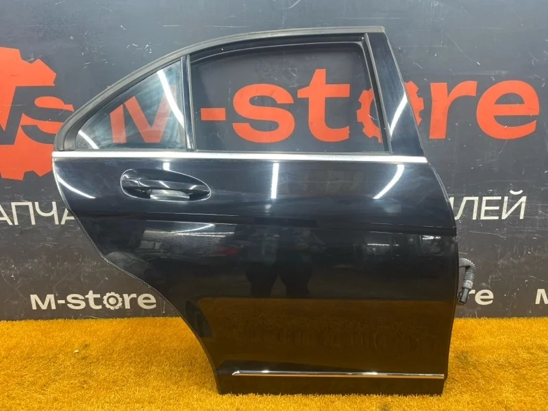 Дверь Mercedes-Benz C-Class 2010 A2047302200 W204 271.860, задняя правая
