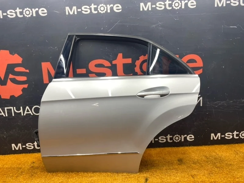 Дверь Mercedes-Benz E-Class 2010 A2127300105 W212 642.850, задняя левая