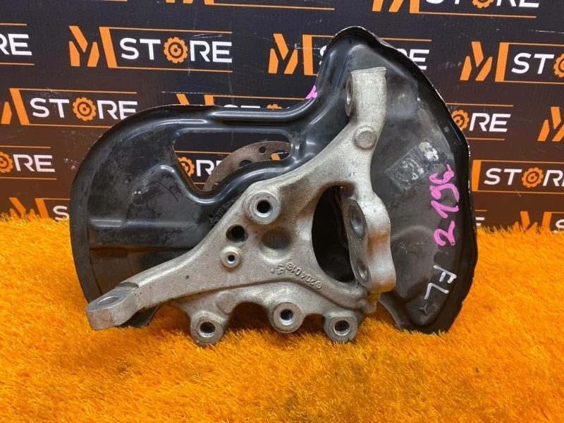 Ступица Mercedes-Benz C-Class 2009 A2043320101 W204 271.950, передняя левая