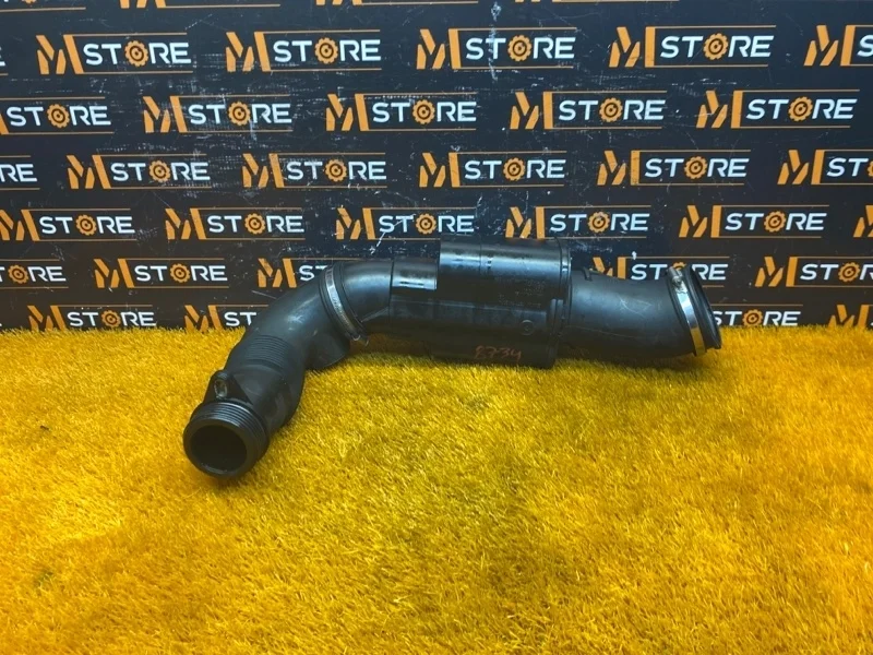 Патрубок воздухозаборника Bmw 5-Series 2012 13717612094 F10 N20B20B