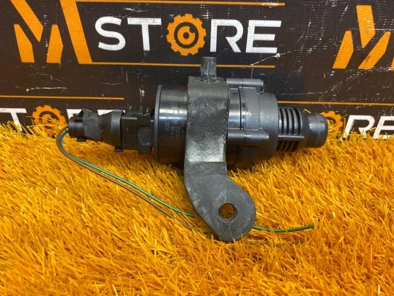 Помпа дополнительная Bmw 7-Series 2007 64116922699 E65 N62B40A