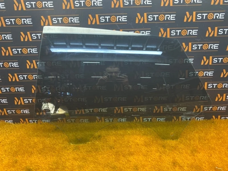 Стекло боковое Audi A7 2011 4G8845205A 4G CGWB, заднее левое