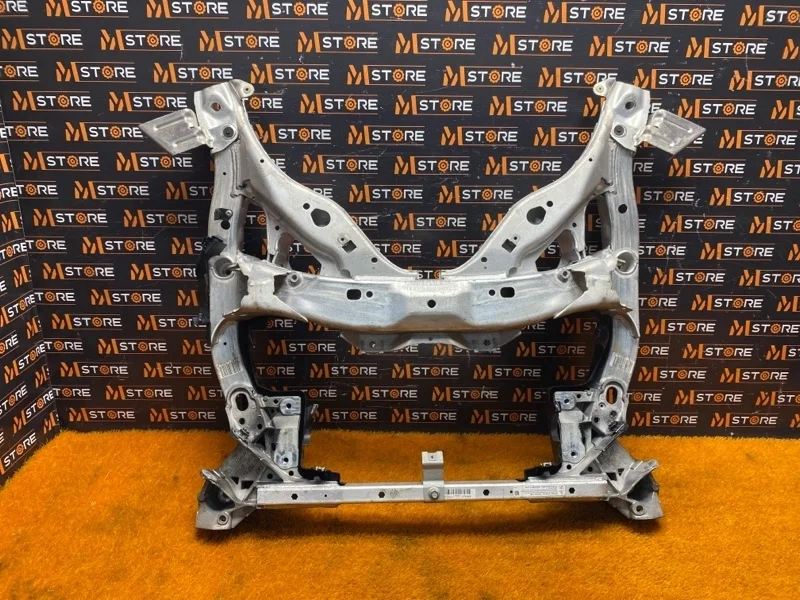 Балка поперечная (подрамник) Bmw 5-Series 2012 31116796692 F10 N47D20C, передняя