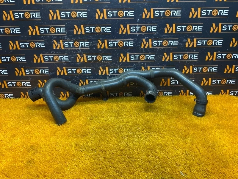 Патрубок радиатора верхний Audi Q7 2008 7L6122291H 4LB BHK