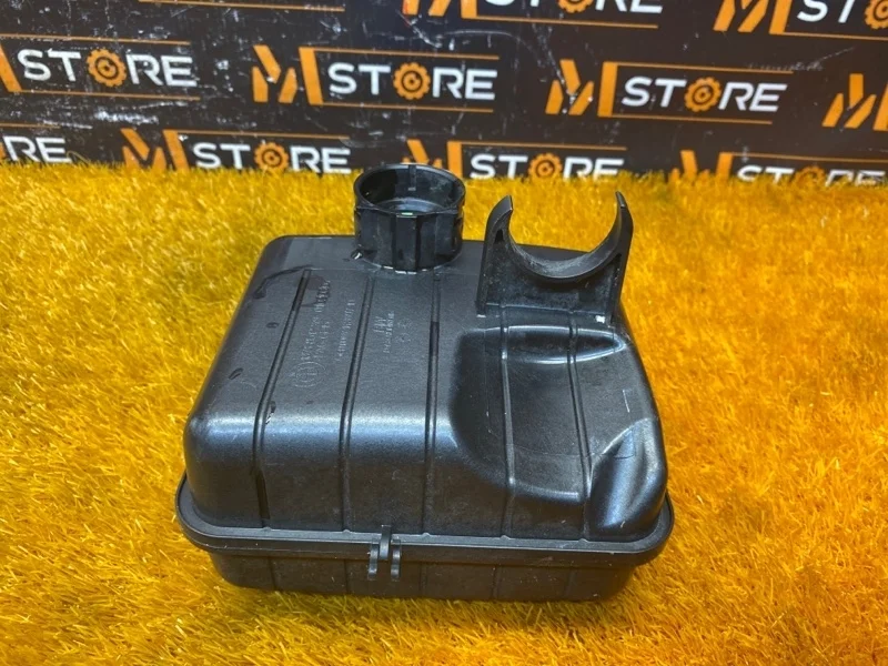 Резонатор воздушного фильтра Bmw 5-Series 2012 13718512249 F10 N47D20C